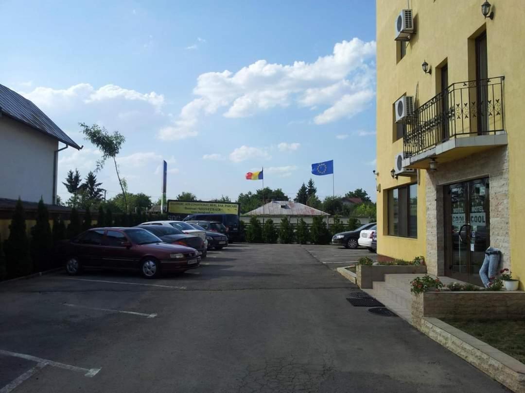 Motel Cool Bărcăneşti Esterno foto